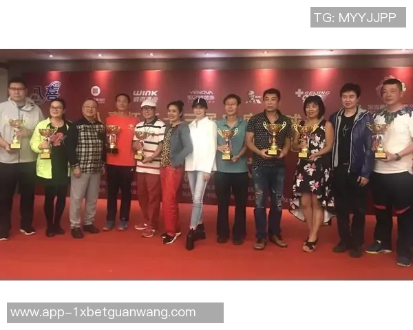 世界杯新闻广州网球队携手奋进创新高成就团队协作新标杆